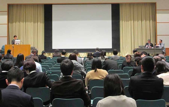 幅広い分野の最新の研究成果を報告した画像